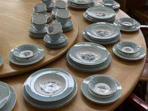 Royal Worcester 'Woodland' porcelain dinner setting for 12 - 2