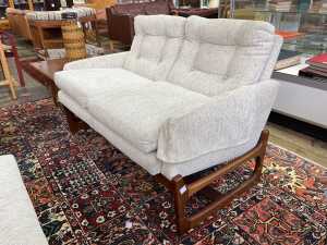 Gerald Easden for Module, modular lounge suite - 3