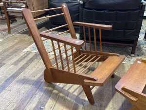 Fred Ward (1900-1990), Patterncraft armchair and ottoman - 2