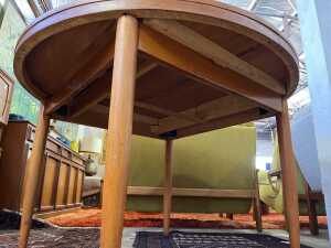 Mid-century round teak dining table - 3