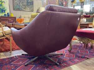 Mid-century Danish swivel armchair - 2