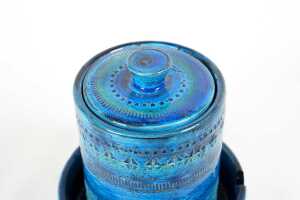 A Bitossi blue Rimini decor mid-century ceramic lidded jar together with a round ashtray. - 3