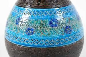 A Bitossi mid-century ceramic vase with a flower and leaves design. - 2