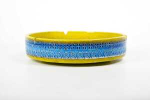 A Bitossi mid-century yellow and blue Rimini ashtray - 5