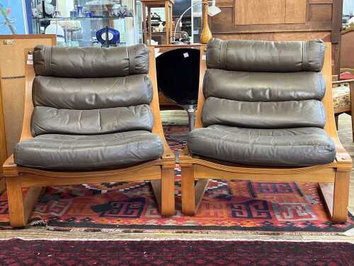 Pair of Tessa T4 mid-century lounge chairs