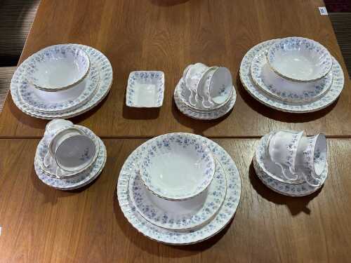 Royal Albert 'Memory Lane' porcelain dinner setting for six