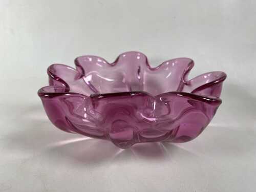 Mid-century pink art glass bowl