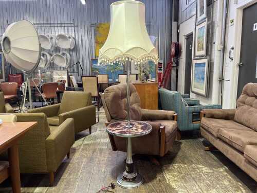 Art Deco lamp side table