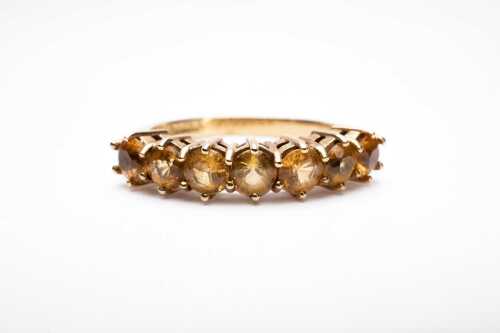 A citrine ring in 9 carat yellow gold.