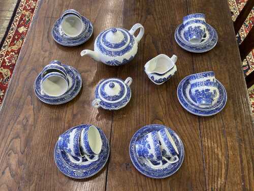 Woods Ware 'Willow' porcelain tea setting for 12