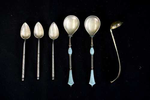 Six antique European silver spoons, total weight 90g
