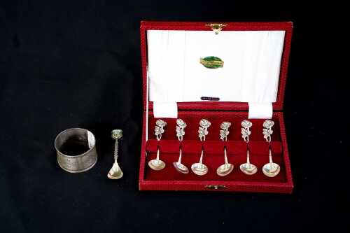 Group of 835 and sterling silver