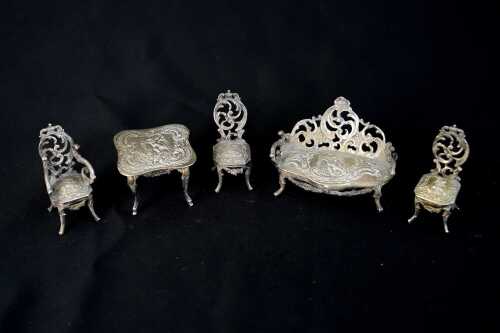 German 800 silver Rococo style five-piece miniature lounge suite, weight 151g