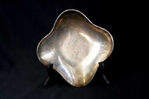 Mexican sterling silver quad lobed dish, weight 286g