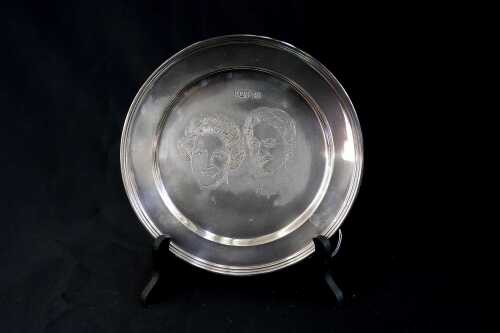 An English sterling silver commemorative plate, weight 358g