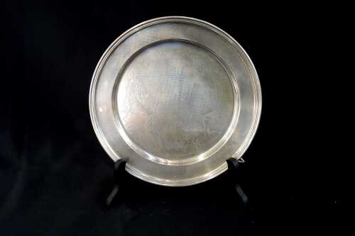 An English sterling silver commemorative plate, weight 382g
