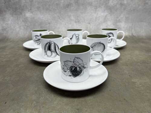Set of six Sussie Cooper coffee duos