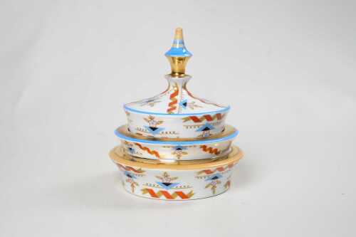 Haas & Czjzek 'Schlaggenwald' porclain pagoda-style trinket box
