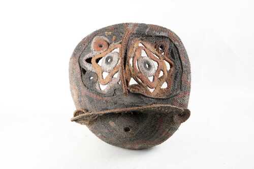 Traditional Papua New Guinea woven yam mask, Abelam People, Prince Alexander Mountains.