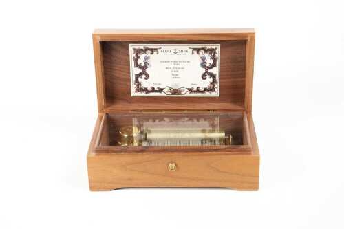 Reuge Swiss music box