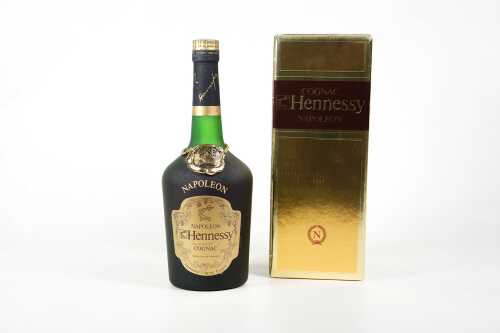 Hennessy Napoleon Cognac 700mL