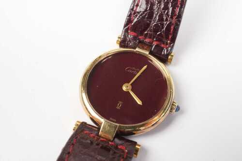 A vintage must de Cartier ladies quartz ladies watch.