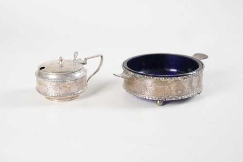 Two English sterling silver pieces hallmarked Birmingham. Weight of silver 112g