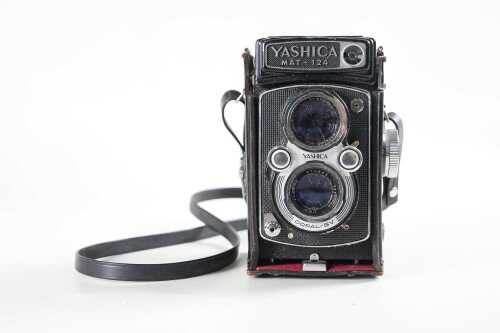 Yashica Mat-124 TLR medium format camera