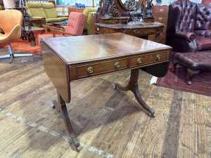 A Regency period mahogany centre table, c.1825 - 2