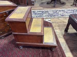 Victorian mahogany bed steps - 3