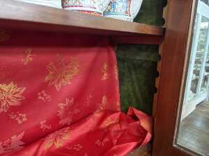 An antique walnut bookcase - 6
