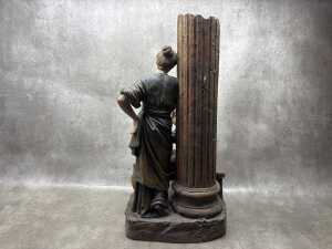 An antique ceramic sculpture depicting a Classical scene of decorators - 4