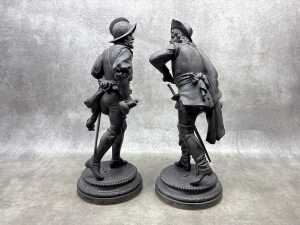 Pair of antique cast spelter musketeer statues - 2