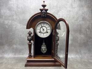 A 19th century Ansonia 'King' striking eight day mantel clock - 4