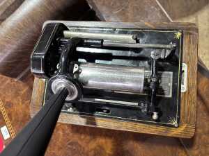 An Edison Standard cylinder phonograph, with cylinders - 3