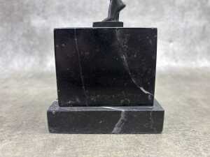 Pair of Art Deco style painted bronze figures on marble bases - 4
