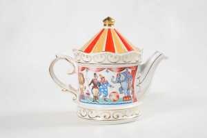 Three Sadler commemorative and novelty porcelain teapots - 4