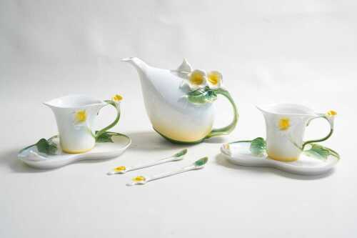 A Drant calla lily porcelain tea setting for two