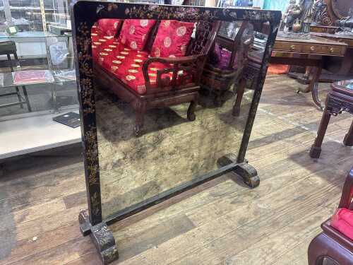 Japonisme lacquered timber fire screen