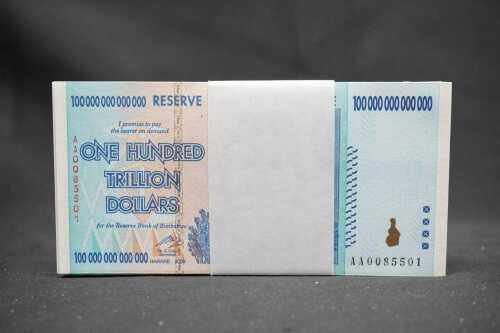 Mint Bundle of 100 x Zimbabwe One Hundred Trillion Dollar notes