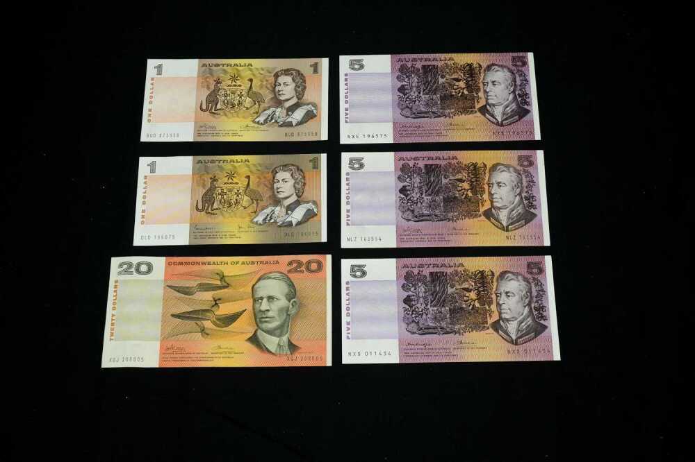 Group of Australian paper banknotes