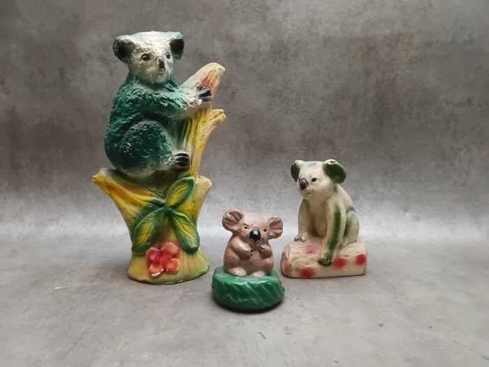 Vintage chalkware Australian animal figures
